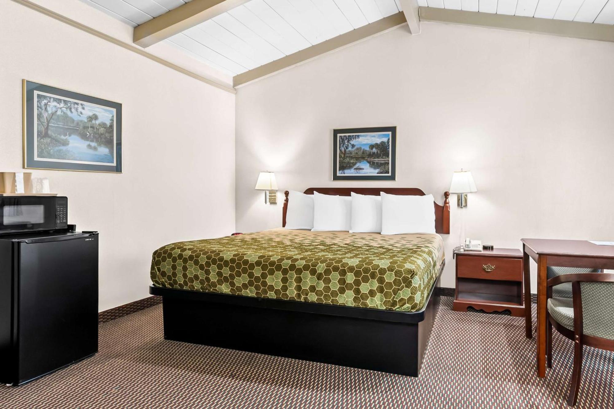 Surestay Hotel By Best Western Castro Valley Exterior photo