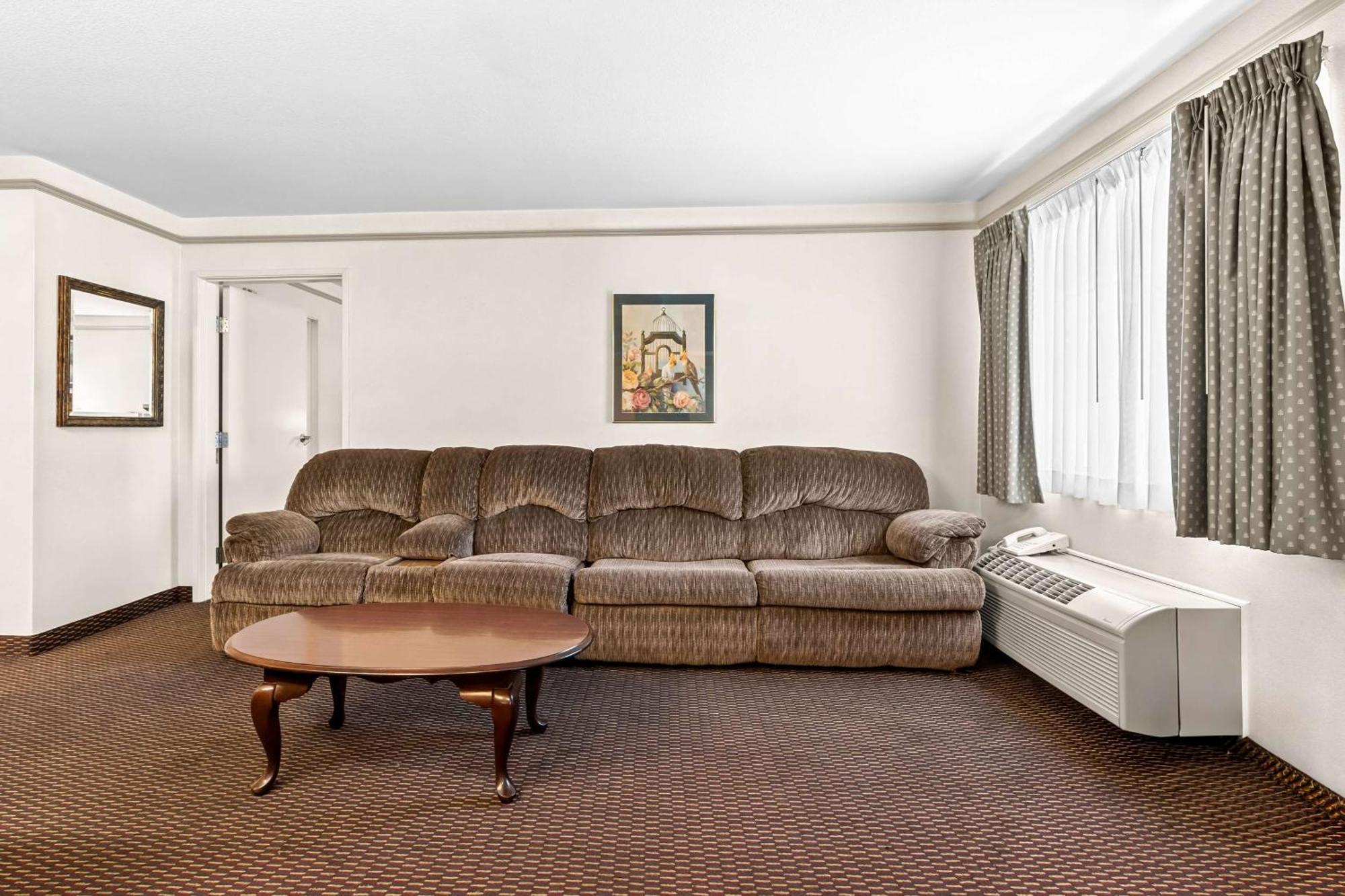 Surestay Hotel By Best Western Castro Valley Exterior photo